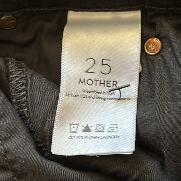 Mother sz 25 stunner zip ankle step fray black denim jean, good pre owned cond - Picture 6 of 7